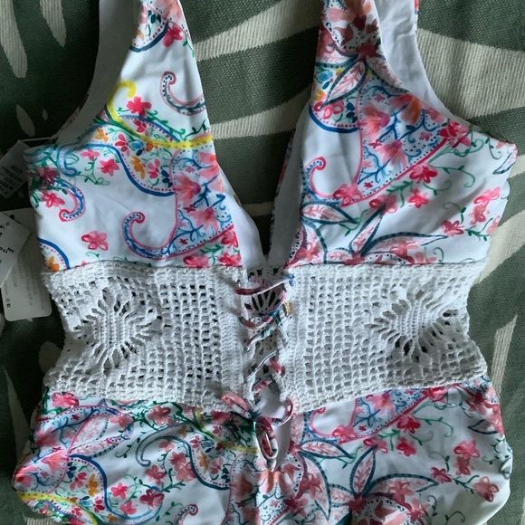 NWT l*space Samantha One piece Swimsuit, Size US 12, Made in USA - Picture 5 of 7